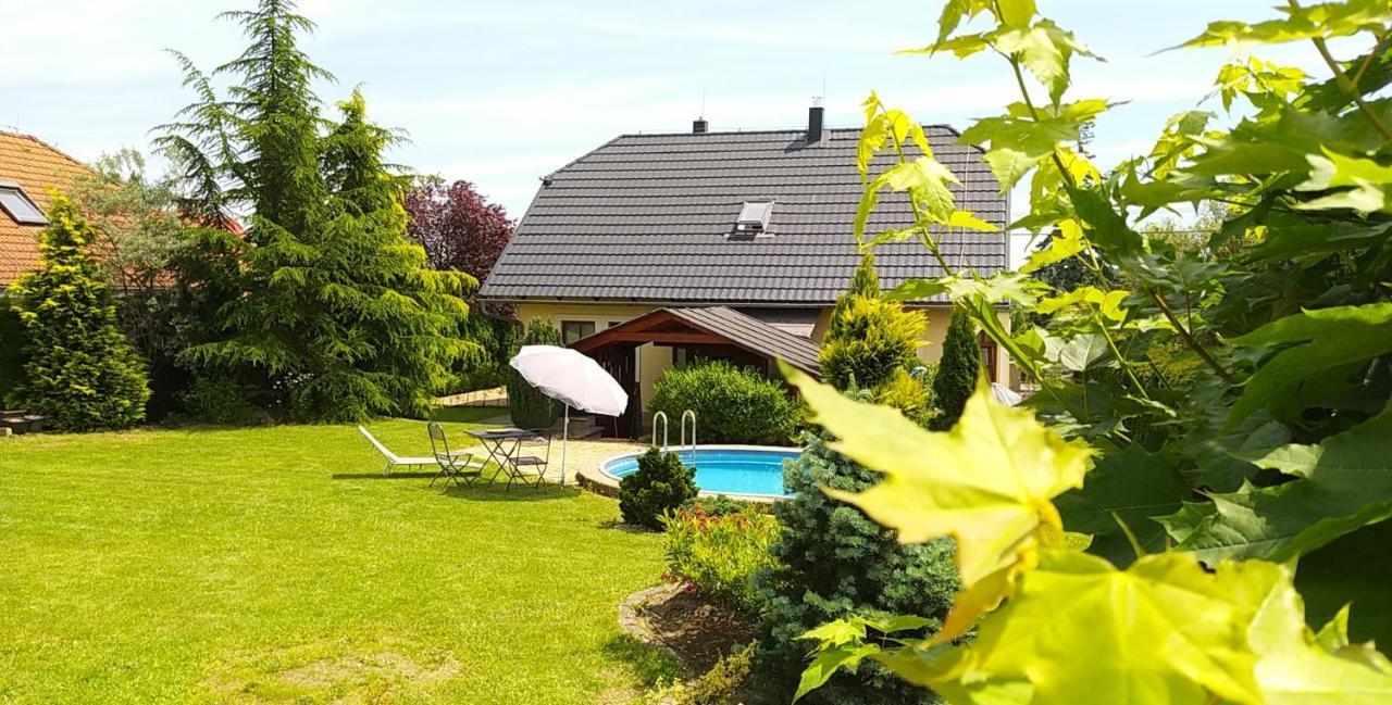 Vila Callum Relax & Wellness Острава Екстериор снимка